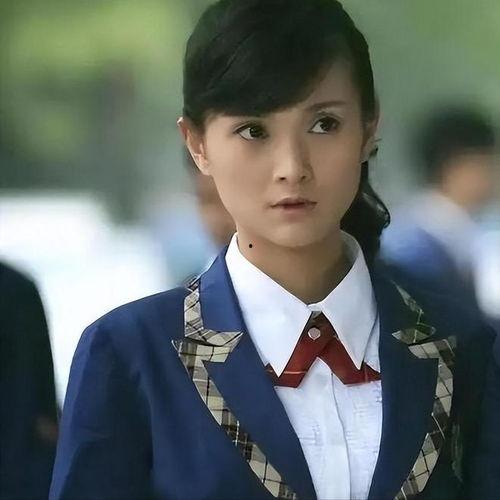 吃瓜网红头像图片男,揭秘吃瓜网红男生头像背后的故事